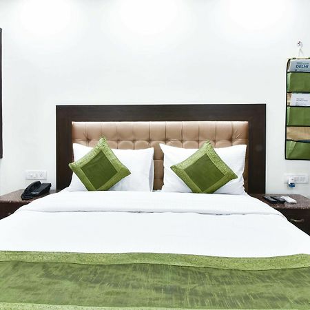 Hotel Treebo Mehar Castle Delhi  Esterno foto
