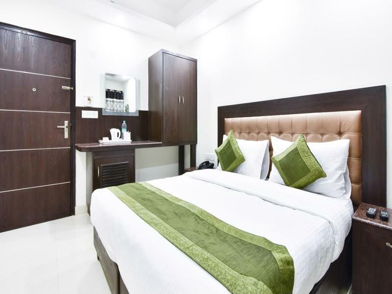 Hotel Treebo Mehar Castle Delhi  Esterno foto