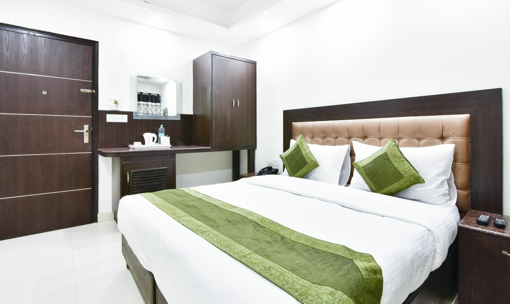 Hotel Treebo Mehar Castle Delhi  Esterno foto