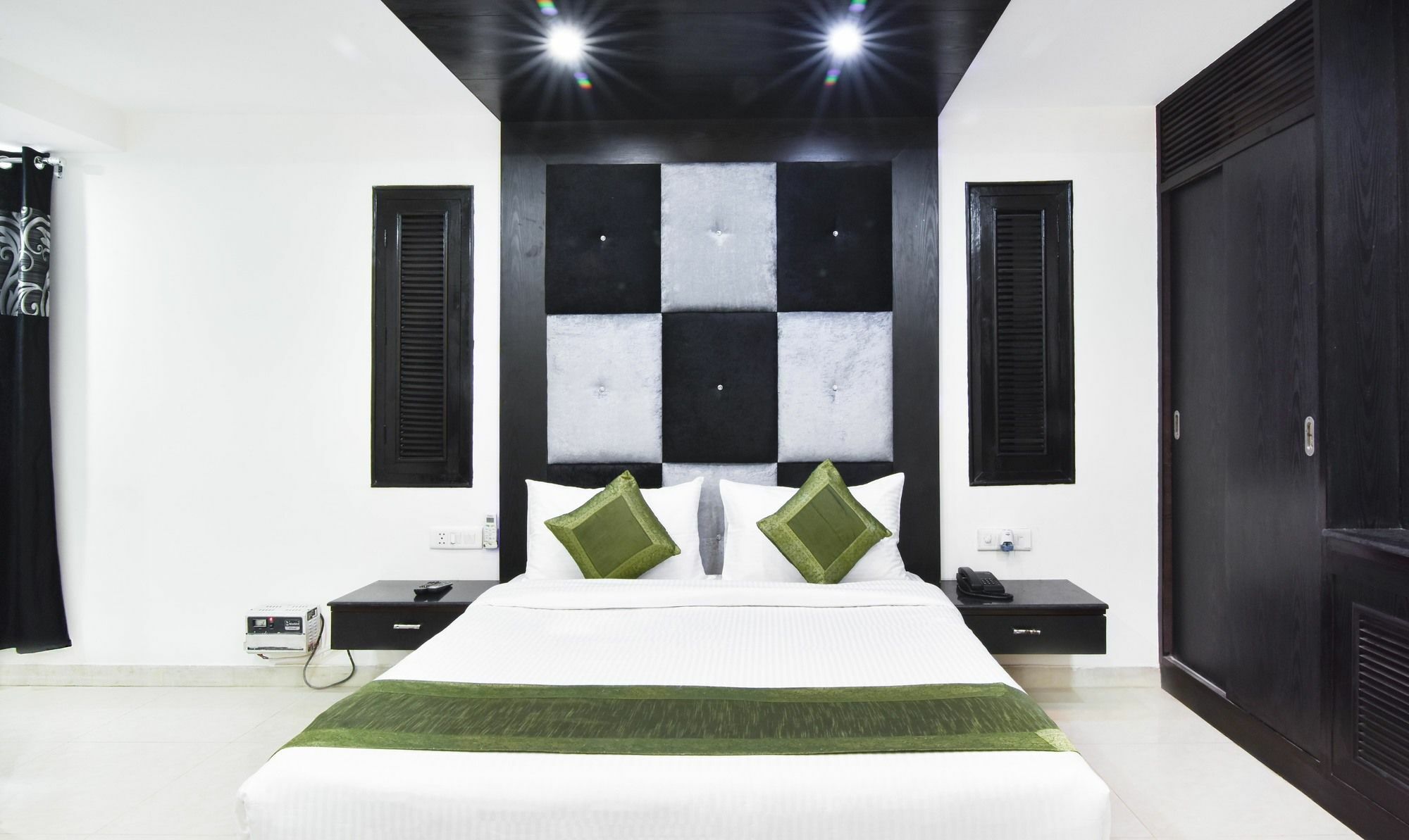 Hotel Treebo Mehar Castle Delhi  Esterno foto