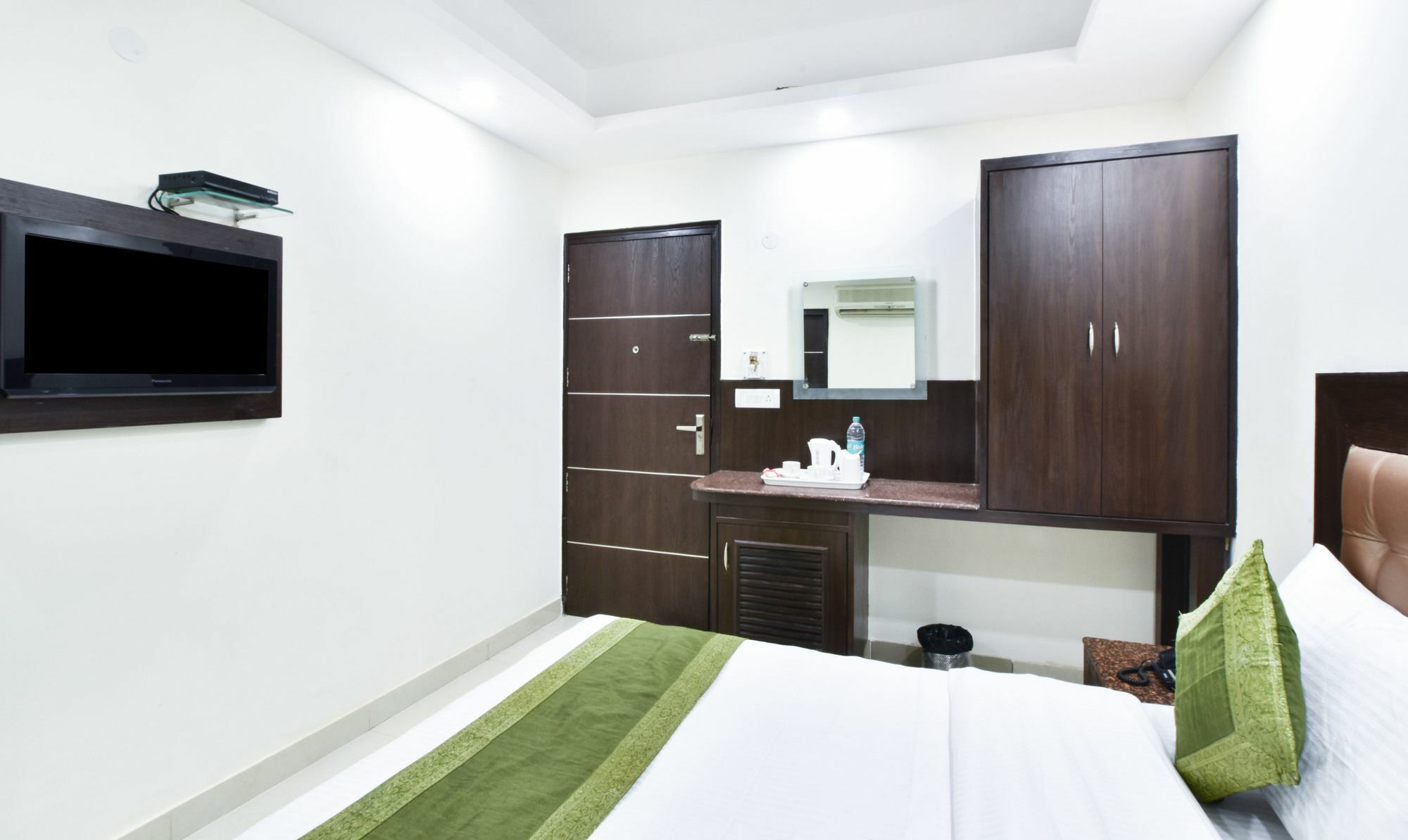 Hotel Treebo Mehar Castle Delhi  Esterno foto